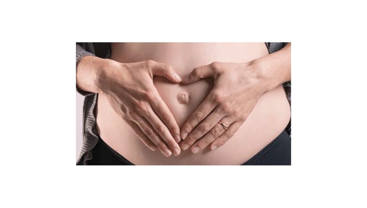 Kompresjoterapia - sposób na łagodzenie nudności i wymiotów we wczesnym okresie ciąży